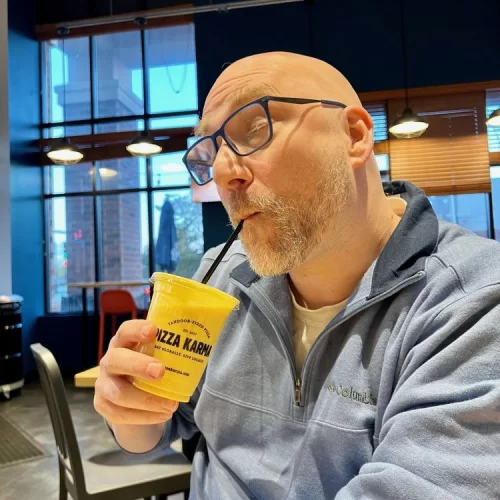 PK-food-truck-image-1-4dff8fc5 - PIZZA KARMA